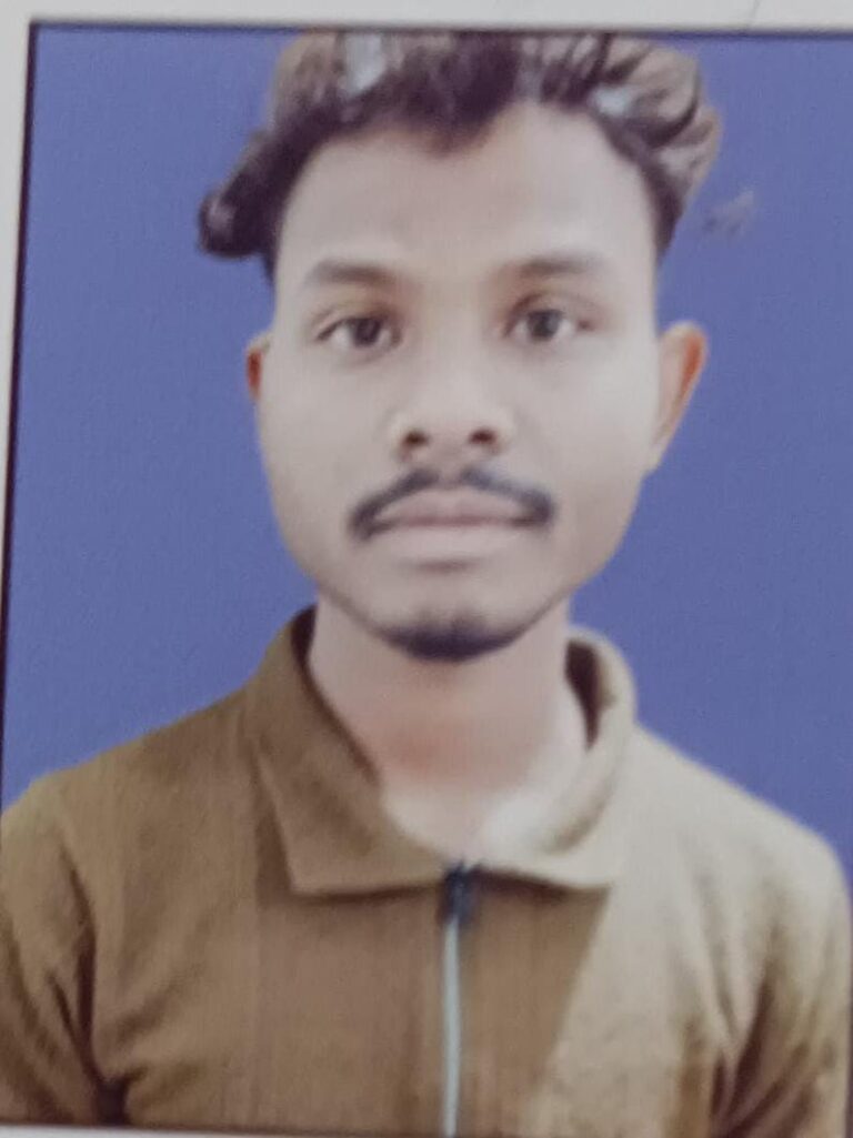 1003477279.jpg