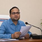 जिला पंचायत सीईओ (1)